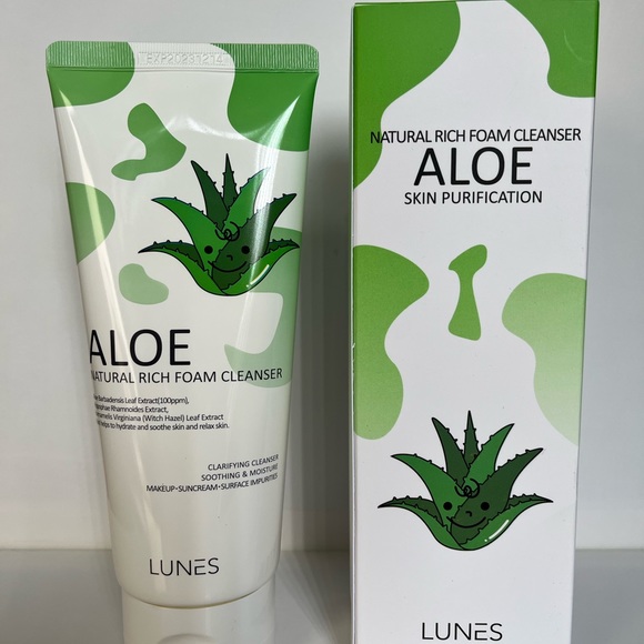 Lunes Aloe Natural Rich Foam Cleanser 6.9 oz/ 180ml - Picture 1 of 3